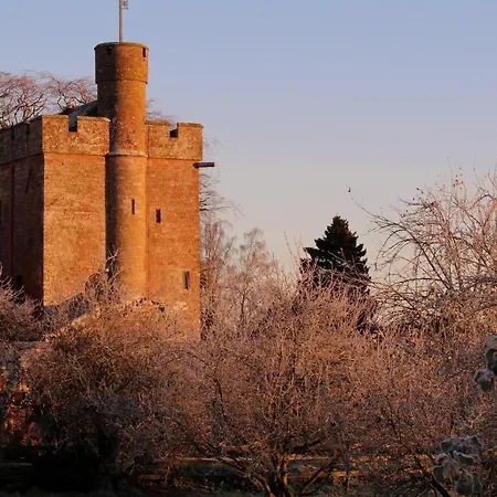 Rose Castle 卡莱尔