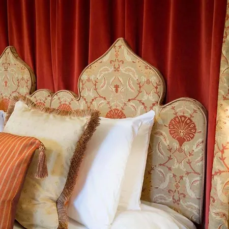 Bed & Breakfast Rose Castle *