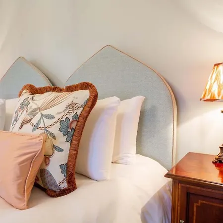 Bed & Breakfast Rose Castle