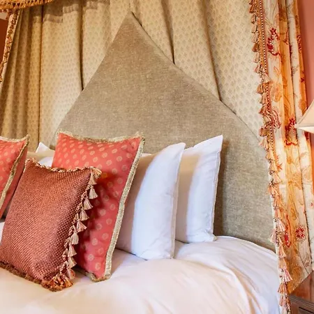 Bed & Breakfast Rose Castle *